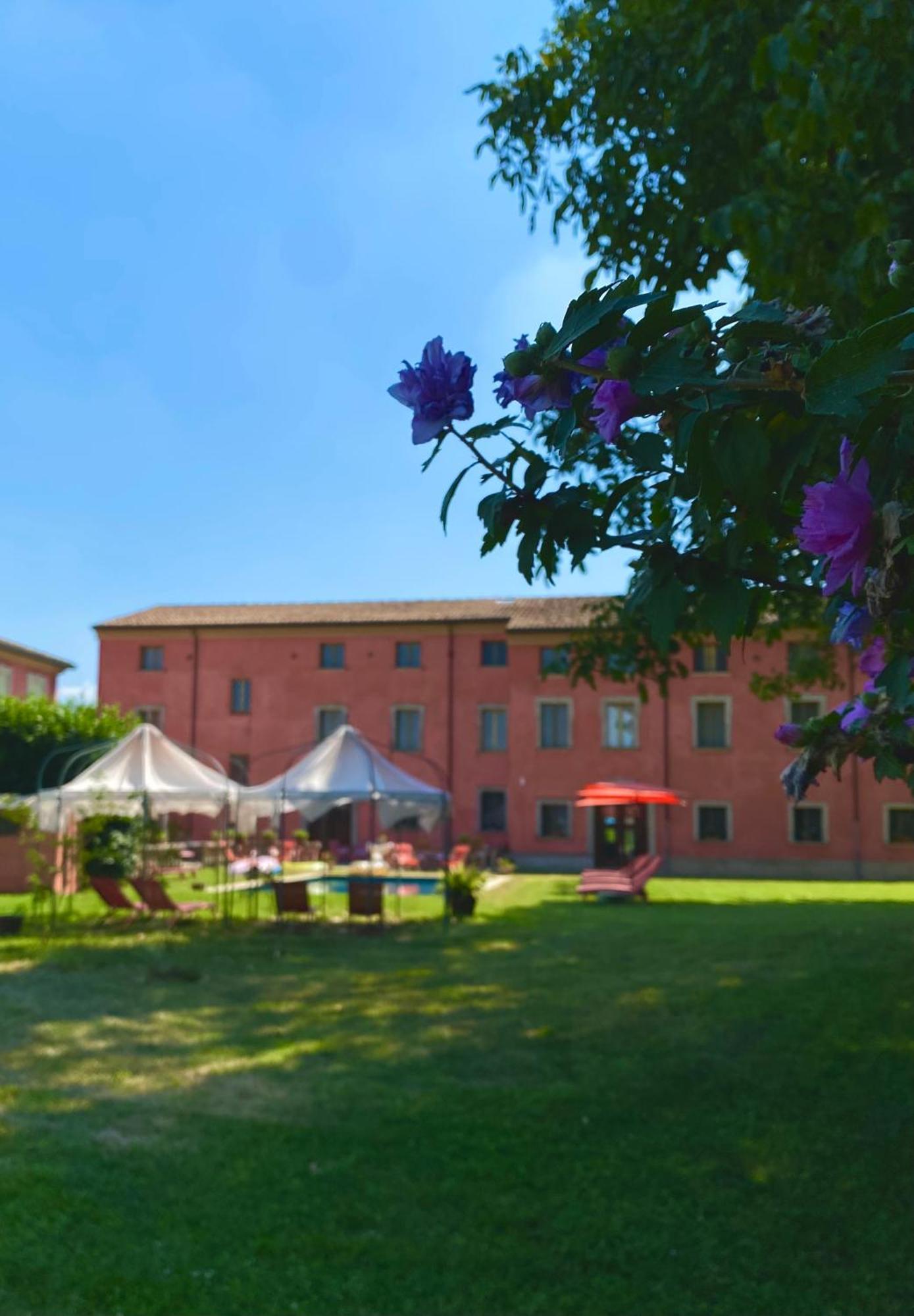 Hotel Villa Montanarini Villarotta Bagian luar foto