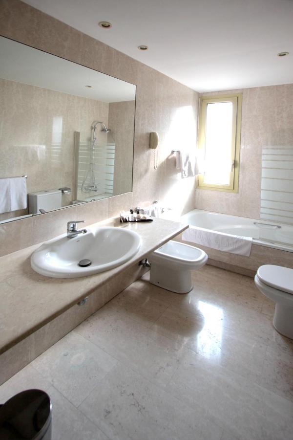 Hotel Villa Montanarini Villarotta Bagian luar foto